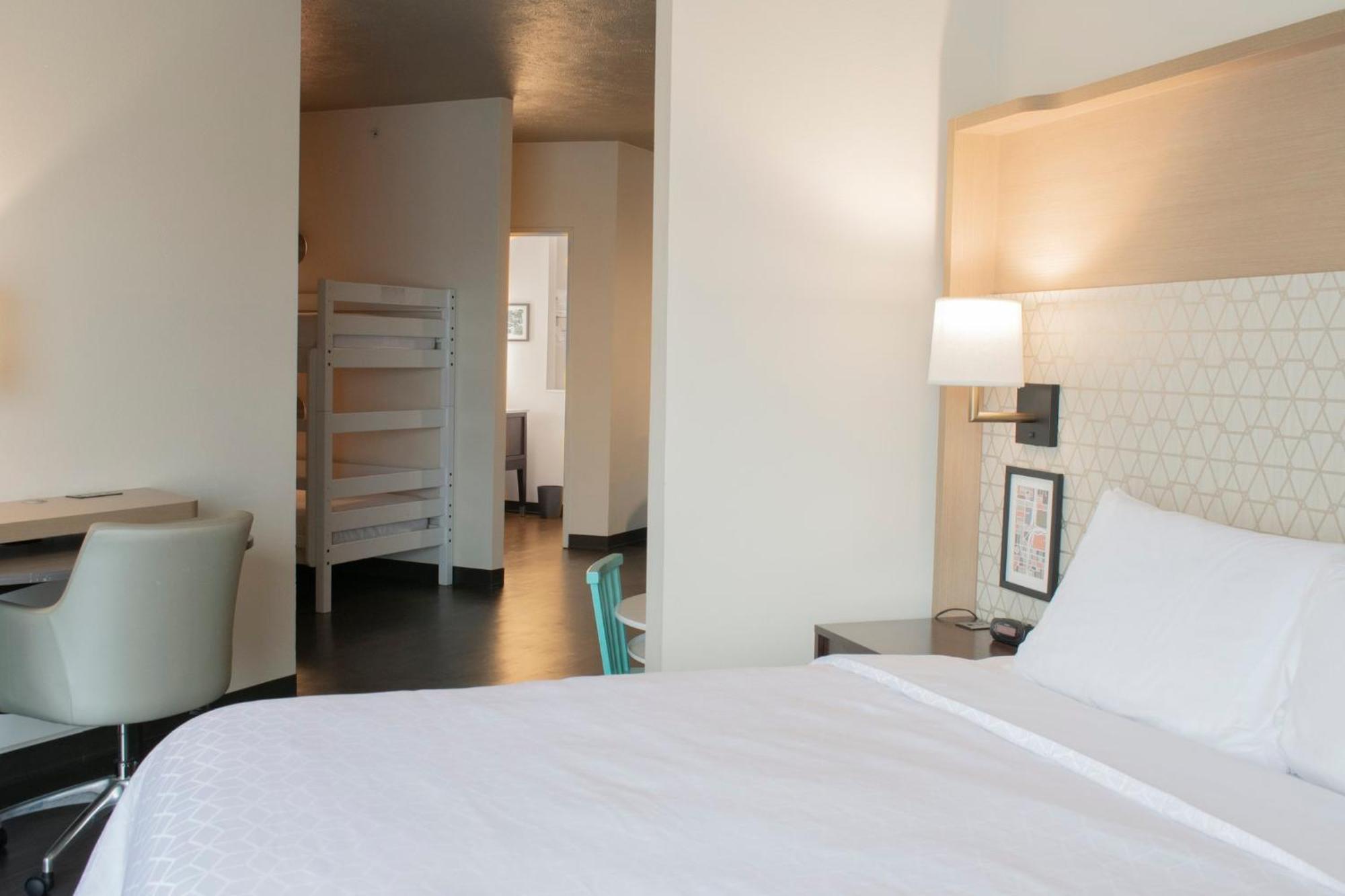 Holiday Inn Omaha Downtown - Waterpark By Ihg المظهر الخارجي الصورة
